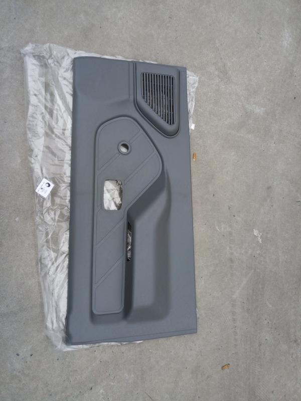 FRONT DOORBOARD - 8-94477650 - 4