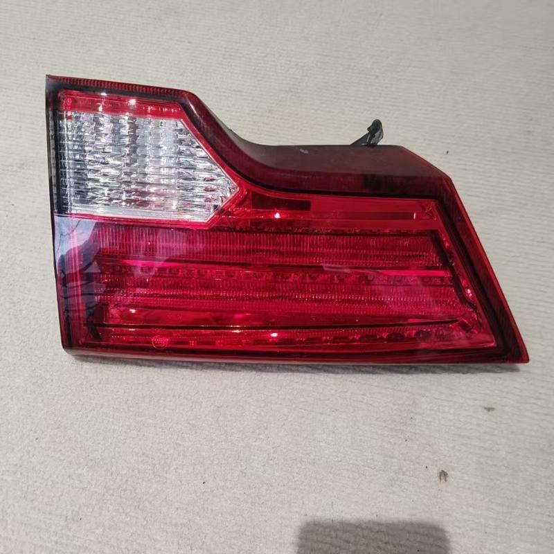 TAIL LAMP INNER LH/RH