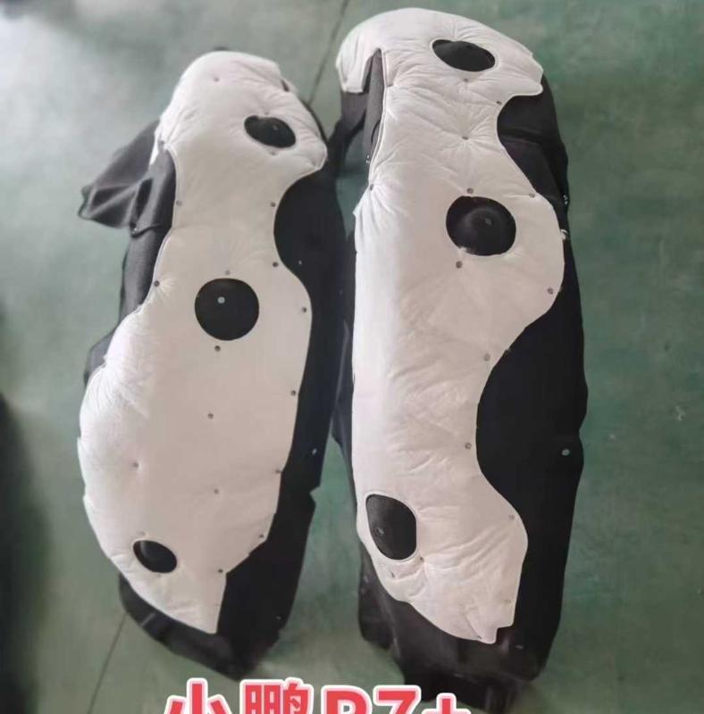 后叶子板内衬LH/RH