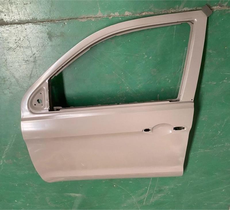 FRONT DOOR LH/RH