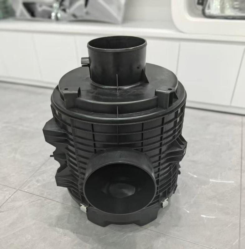 Air filter housing.