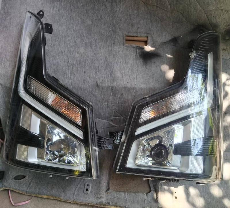 HEAD LAMP LH/RH